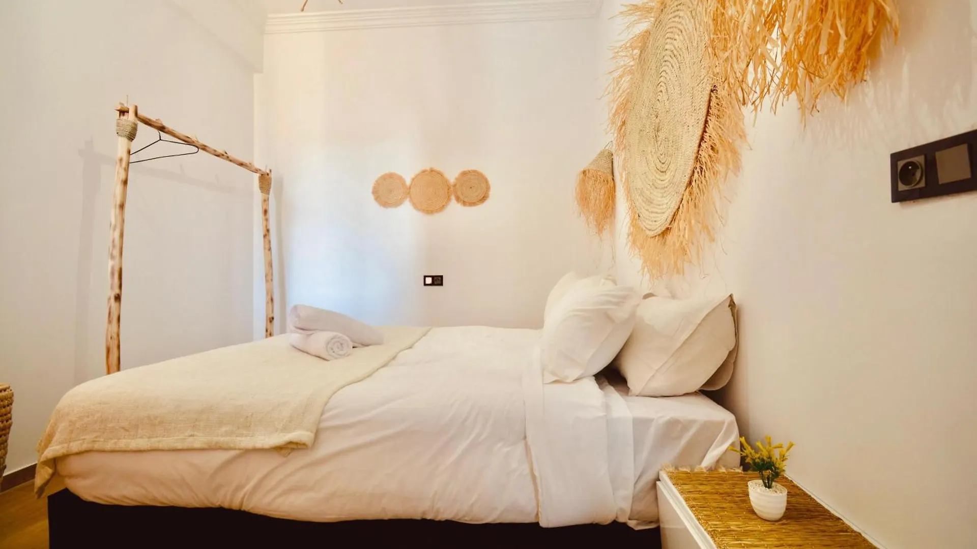 アパート マラケシュDuplex- M Avenue , Swimming Pool , Fibre Optique Wifi , Parking , Gueliz Centreアパートメント