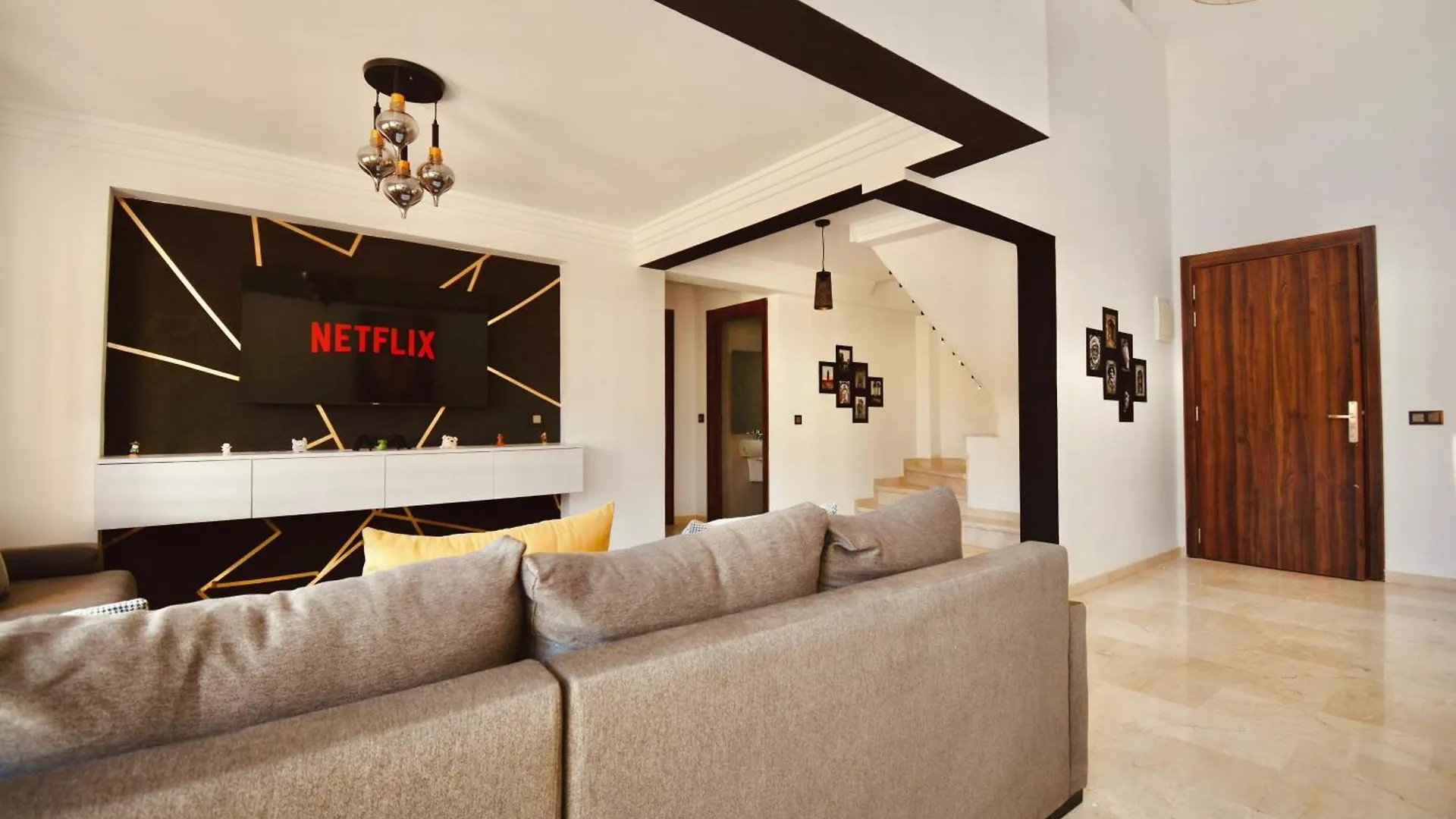 アパート マラケシュDuplex- M Avenue , Swimming Pool , Fibre Optique Wifi , Parking , Gueliz Centreアパートメント モロッコ